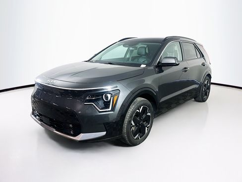 Used 2023 Kia Niro Wind FWD image 3