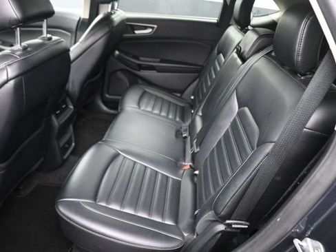 Used 2024 Ford Edge SEL AWD/4WD image 19