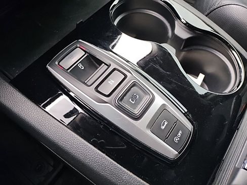 Used 2016 Honda Pilot Elite image 23