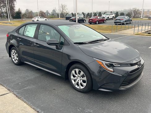 New 2026 Toyota Corolla LE image 8