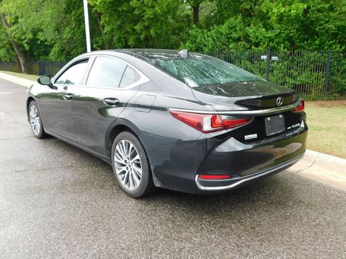 Used 2021 Lexus ES 250 w/ Premium Package AWD/4WD image 3
