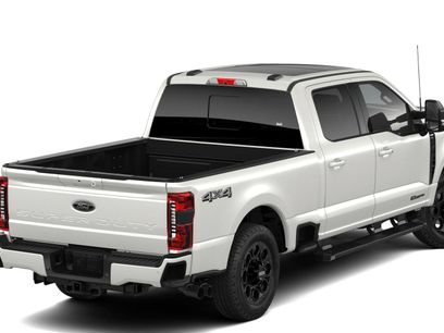 New 2026 Ford F250 Lariat w/ Black Appearance Package