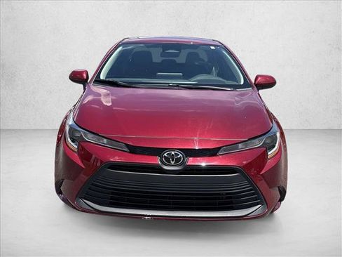 Certified 2025 Toyota Corolla LE FWD image 2