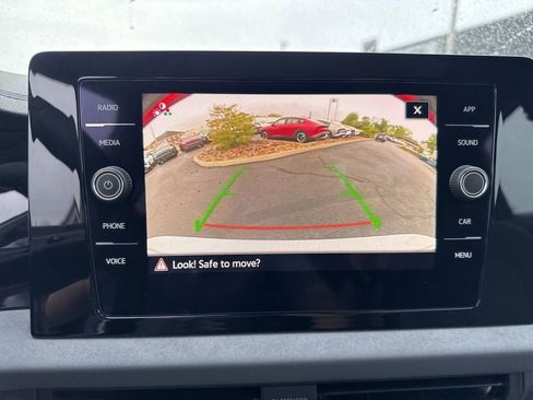 New 2026 Volkswagen Jetta SE FWD image 16