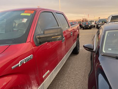 Used 2011 Ford F150 XLT w/ XLT Chrome Pkg image 8