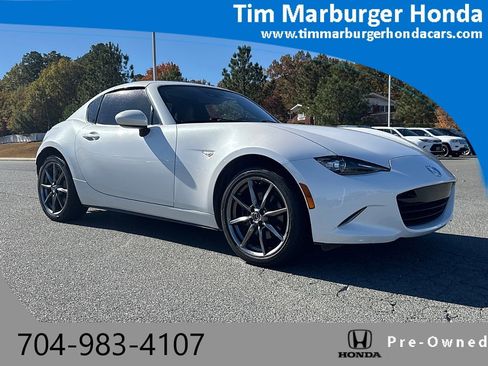 Used 2018 MAZDA MX-5 Miata RF Grand Touring image 1