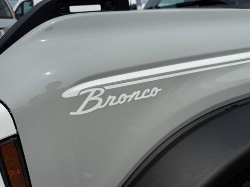 New 2026 Ford Bronco Heritage Edition AWD/4WD image 11