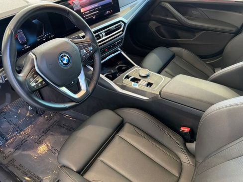 Certified 2023 BMW i4 eDrive35 RWD image 11