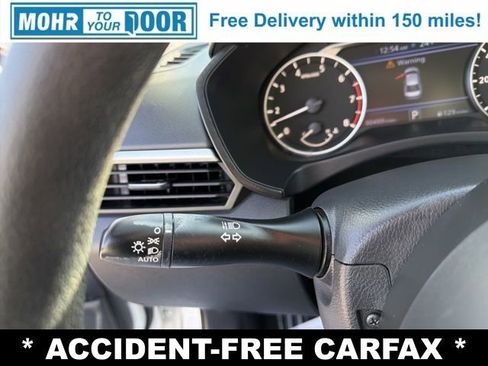 Used 2022 Nissan Altima 2.5 SV image 16