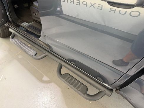 Used 2019 Chevrolet Colorado Z71 RWD image 4
