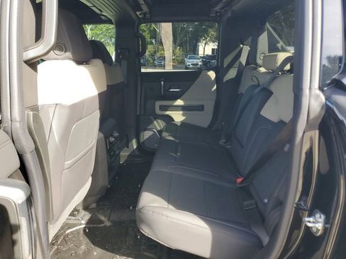 New 2026 GMC Hummer EV 4x4 Crew Cab image 6
