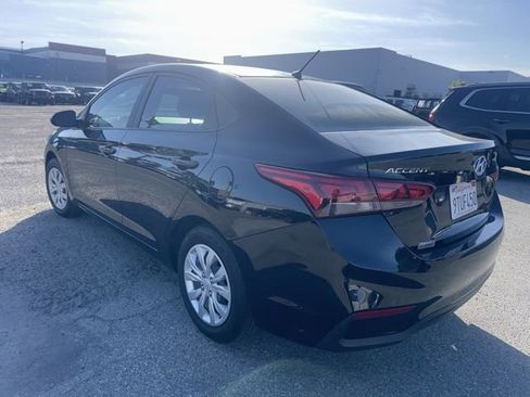 Used 2022 Hyundai Accent SE image 7