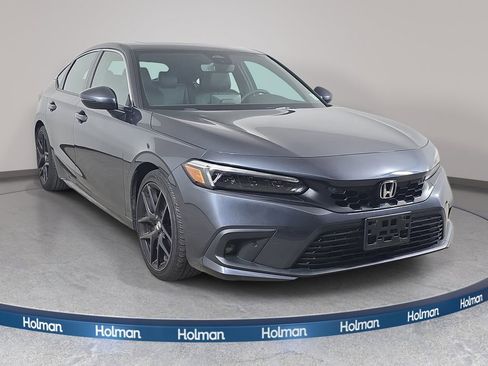 Used 2024 Honda Civic Sport Touring image 4