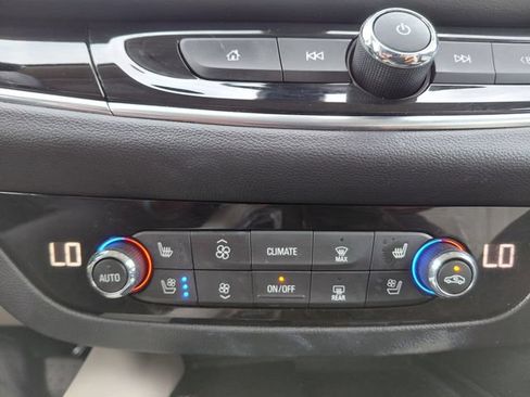 Used 2023 Buick Enclave Avenir w/ Avenir Technology Package FWD image 25