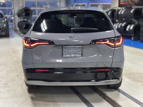 New 2026 Honda HR-V EX-L image 5