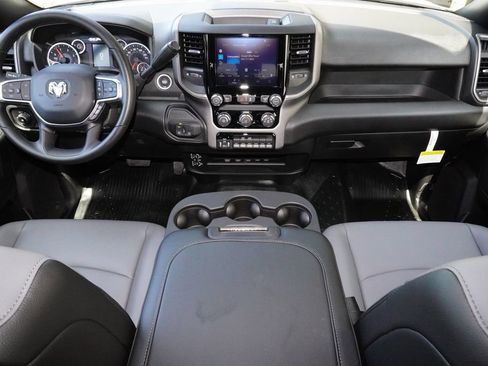 New 2026 RAM 5500 Tradesman AWD/4WD image 9