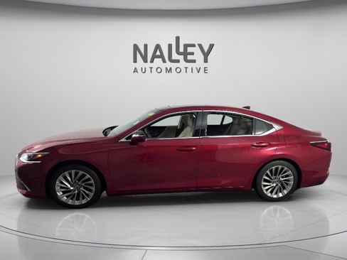 Used 2019 Lexus ES 350 image 2