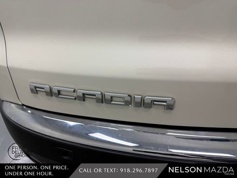 Used 2011 GMC Acadia SLT FWD image 15