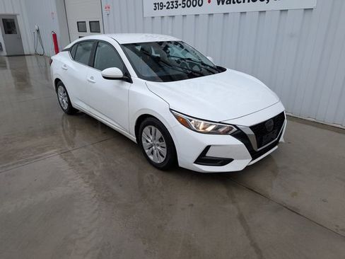 Used 2022 Nissan Sentra S image 6