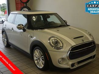 Used 2017 MINI Cooper S FWD video 1