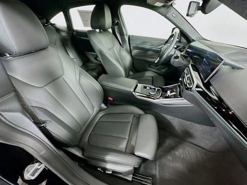 Used 2024 BMW i4 xDrive40i image 36