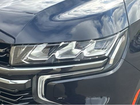 Used 2022 Chevrolet Tahoe RST w/ Luxury Package image 37