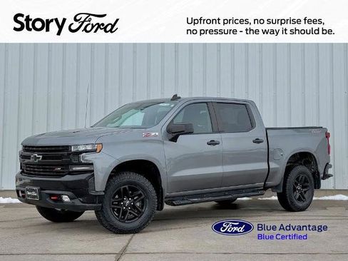 Used 2022 Chevrolet Silverado 1500 LT Trail Boss w/ LPO, Dark Essentials Package image 1
