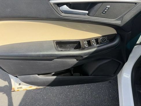 Used 2015 Ford Edge SEL w/ Equipment Group 201A AWD/4WD image 8