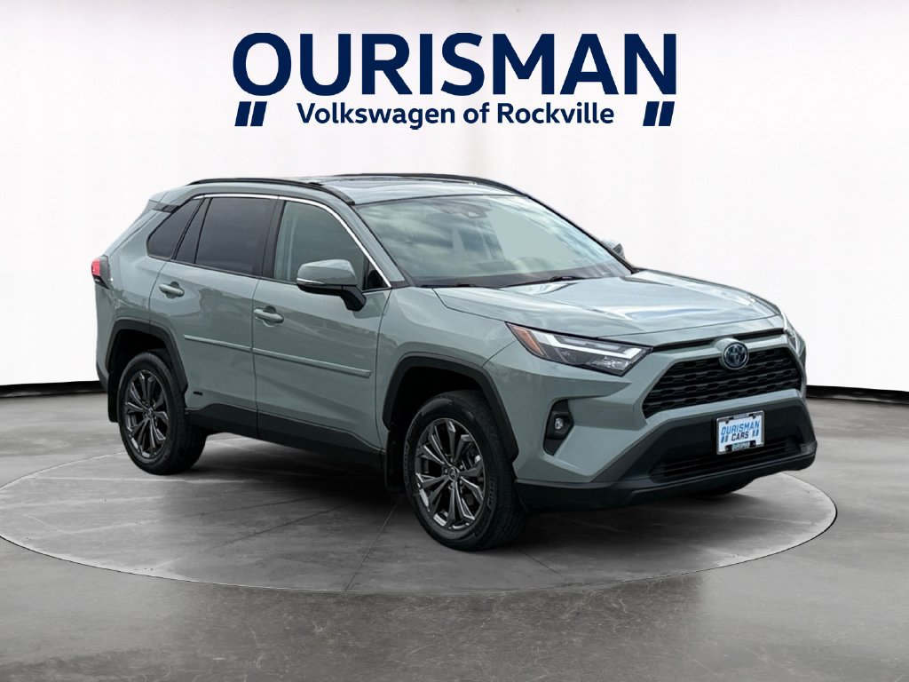 Used 2022 Toyota RAV4 XLE Premium AWD/4WD image 1