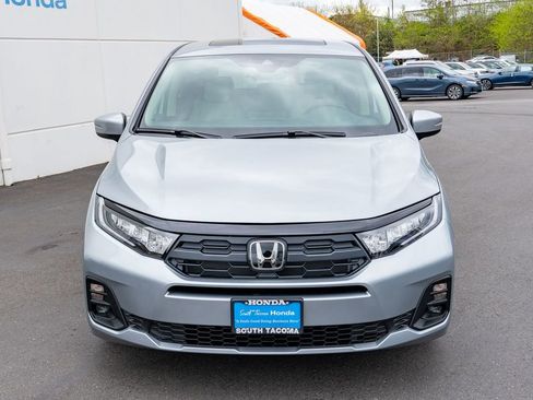 New 2026 Honda Odyssey EX-L image 3