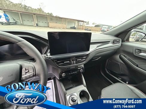 Used 2025 Ford Escape ST-Line Elite image 32