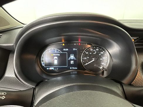Used 2023 Nissan Kicks SV FWD image 21