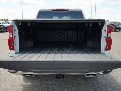 Used 2025 Chevrolet Silverado 1500 LT AWD/4WD image 14