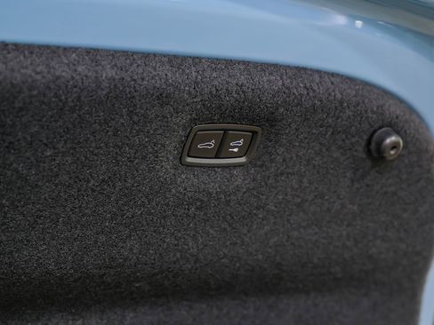 Used 2022 Porsche Taycan 4S image 55