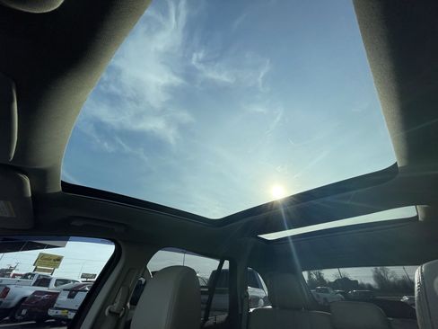 Used 2013 Ford Edge Limited image 28