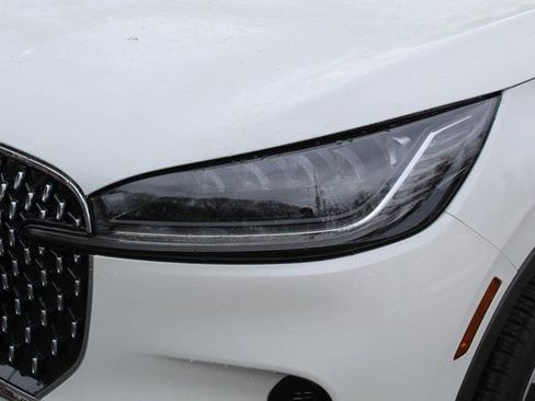 New 2026 Lincoln Aviator Reserve image 9