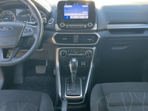 Used 2019 Ford EcoSport SE image 9