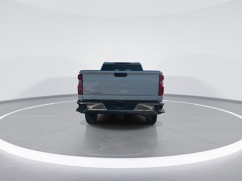 Used 2025 Chevrolet Silverado 2500 W/T AWD/4WD image 7