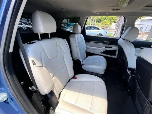 Used 2024 Kia Telluride S w/ S Sunroof Package FWD image 20