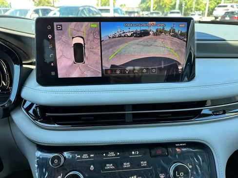 New 2027 INFINITI QX60 Luxe w/ Family Package FWD image 27