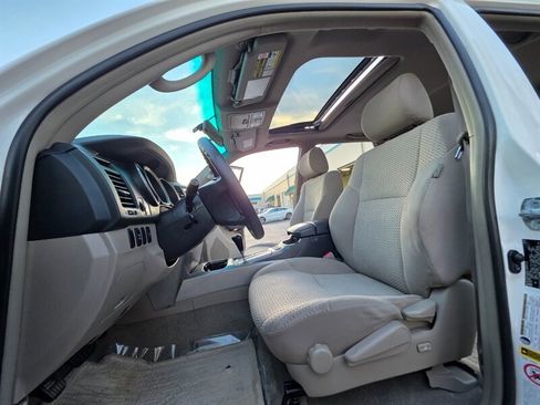 Used 2007 Toyota 4Runner SR5 image 13