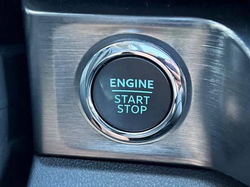 New 2025 Ford F350 Lariat w/ Chrome Package image 20