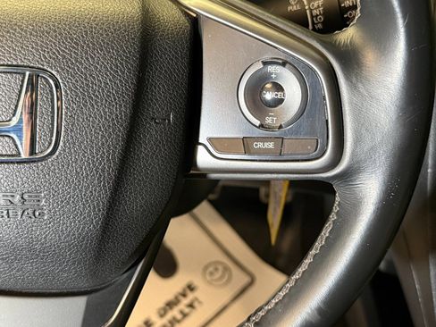 Used 2018 Honda Civic Sport image 10