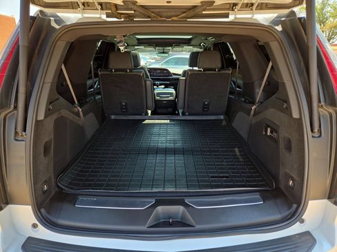Used 2024 Cadillac Escalade Sport w/ Touring Package RWD image 12