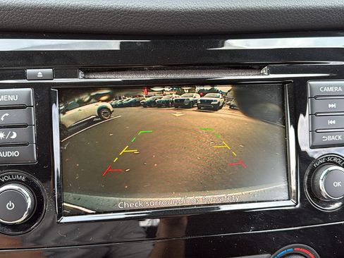 Used 2020 Nissan Rogue Sport S AWD/4WD image 13