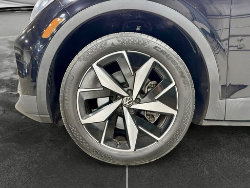 Used 2023 Volkswagen ID.4 Pro S AWD/4WD image 28