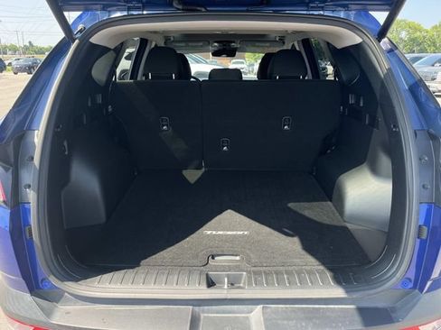Certified 2022 Hyundai Tucson SEL w/ Convenience Package FWD image 11