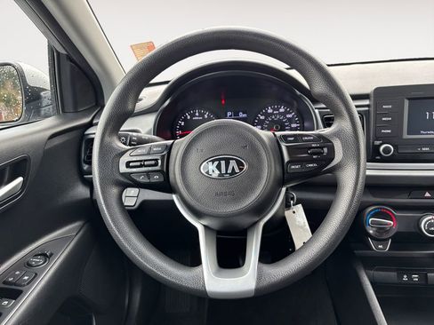 Used 2018 Kia Rio S image 15