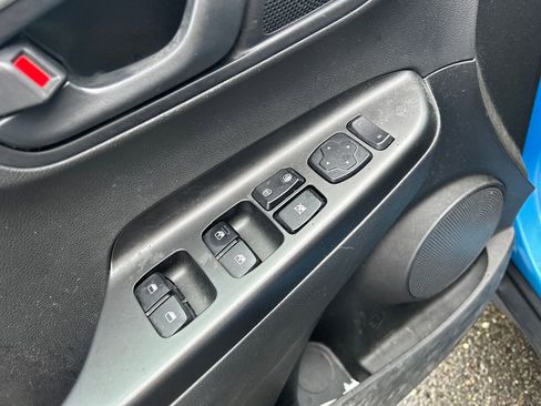 Used 2020 Hyundai Kona SEL image 19