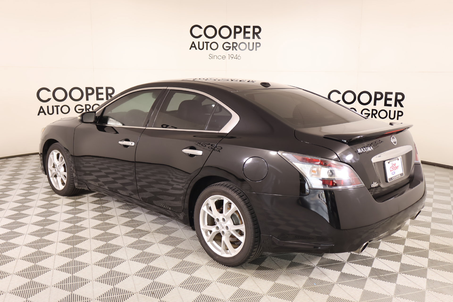 Used 2013 Nissan Maxima 3.5 SV w/ Premium Pkg FWD image 24